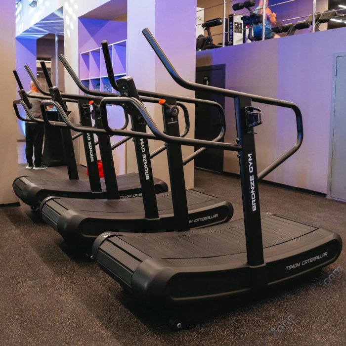 Беговая дорожка профессиональная инерционная механическая Bronze Gym T940M Caterpillar New